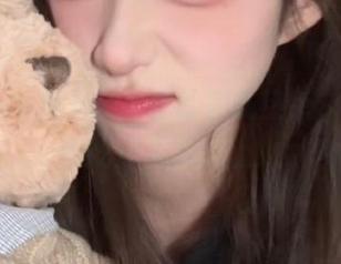 51com最新在线热点，小姐妹们吃瓜指南送上！