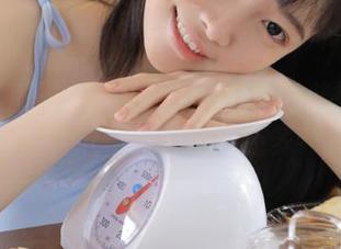 61吃瓜群众直达热搜背后,吐槽声浪比瓜还多