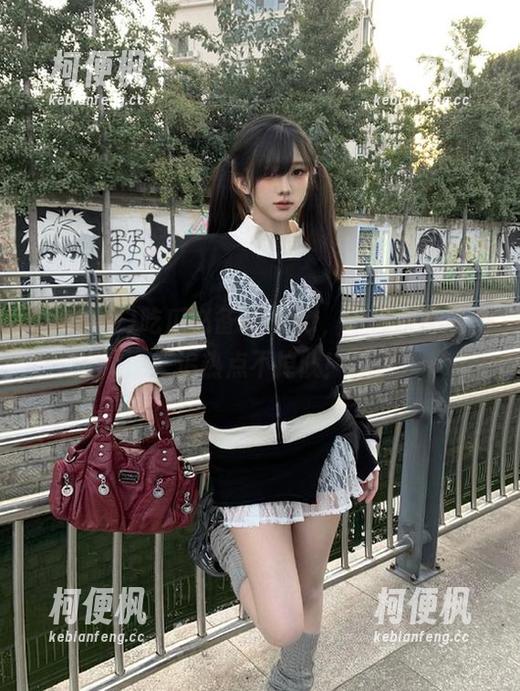 吃瓜必备998su，带你永不迷路追热点不掉队！