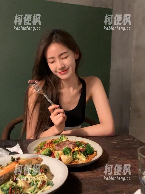 永不迷路的吃瓜圣地，登录cgw开启精彩生活