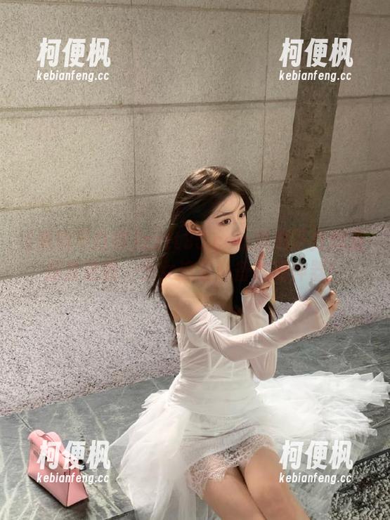 zztt35.ccm黑料不打烊资源直达啦，少女追星必备吃瓜神器！