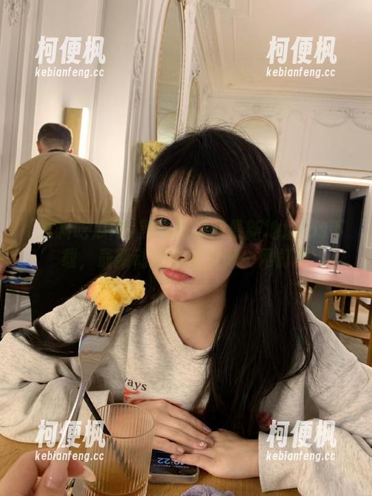 黑料吃瓜网最新地址ios下载，最新动漫游戏资讯一网打尽