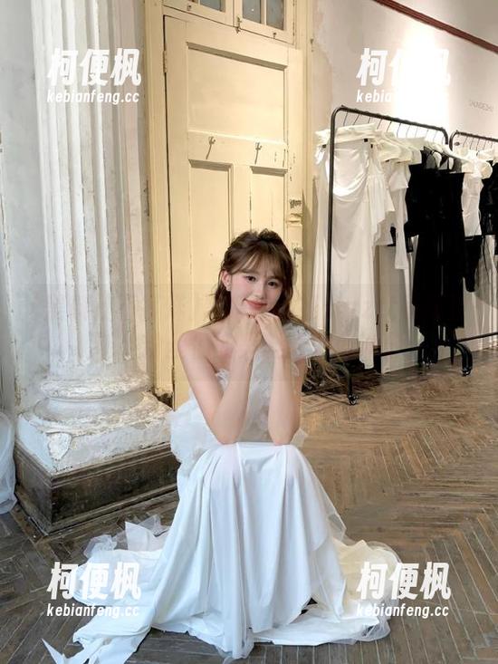 黑料社不打烊zztt不断更新，粉丝们的黑料新鲜度满分